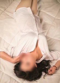 Erotic sensual massage | Asya - escort in Colombo Photo 3 of 9