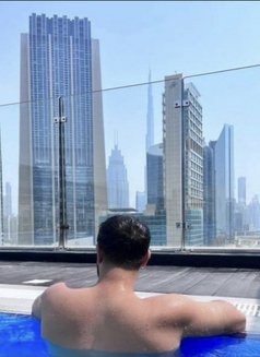 Ateş - Acompañantes masculino in İstanbul Photo 5 of 6