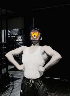 Atharv - Male escort in Gurgaon Photo 1 of 2
