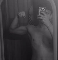 Atheltic Boy - Male escort in New Delhi