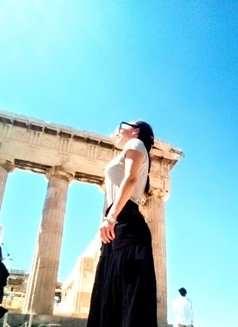 Athena - companion in Mykonos Photo 3 of 8