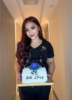 Athena From Philippines - escort in Abu Dhabi Photo 1 of 2