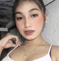 Angel Wong Functional - Transsexual escort in Manila