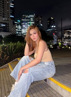 Athennah - Transsexual escort in Manila Photo 3 of 5