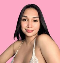 Gorgeous TS/ Fully Functional - Transsexual escort in Makati City Photo 13 of 27