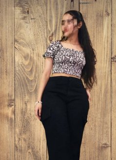 Athiya here🥀 ❣️ active and verified. - puta in Bangalore Photo 5 of 5
