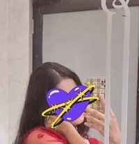 Athiya here🥀 ❣️ - puta in Mumbai