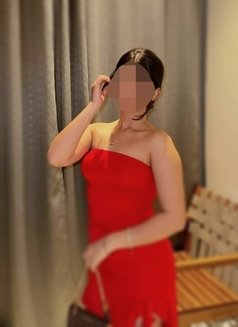 ATHIYA.《🥀 real meet & cam🥀 》 - escort in Chennai Photo 1 of 4