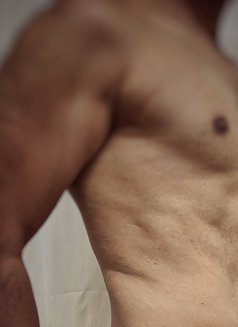 Athletic__Mallu Hunk___ - Male escort in Bangalore Photo 3 of 4