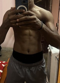 athletic men - Male escorts - Male escort in Chennai Photo 2 of 3