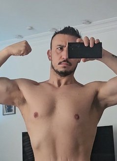 Atlas - Acompañantes masculino in İstanbul Photo 11 of 11
