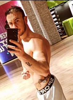 Atlas - Male escort in İstanbul Photo 11 of 11