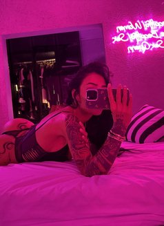 Attractive Escort Girl Full Services - puta in İstanbul Photo 5 of 8