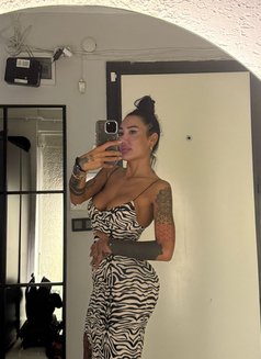 Attractive Escort Girl Full Services - puta in İstanbul Photo 8 of 8