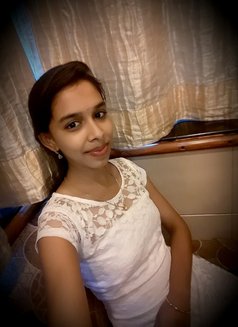 Attractive Indian Beauty - escort agency in Doha Photo 1 of 2