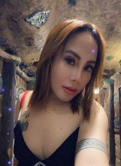 Aubrey - masseuse in Jeddah Photo 6 of 7
