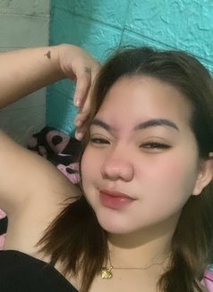 Aubs - escort in Manila Photo 5 of 11