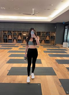 Audrey Beaumont - escort in Tokyo Photo 11 of 18