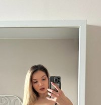 Audrey - escort in Amsterdam