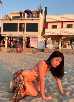 Audrey - Transsexual escort in Mandaluyong Photo 10 of 13