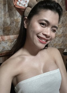 Audrey - Transsexual escort in Manila Photo 14 of 14