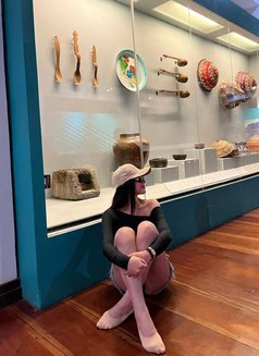 Andrea Bermodez Slovack - puta in Cebu City Photo 7 of 9