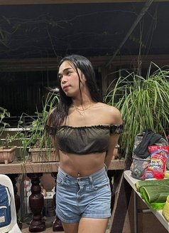 Audriest - Transsexual escort in Manila Photo 10 of 13