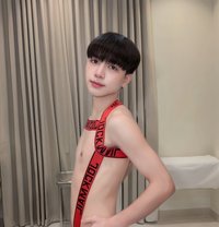 Augus_both_in_jeddah - Transsexual escort in Jeddah
