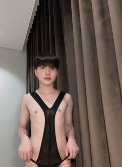 Augus in Jeddah - Transsexual escort in Jeddah Photo 11 of 11