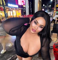 AUGUST CHUBBY BIG BOOBS1000CC - Acompañantes transexual in Phuket