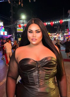AUGUST CHUBBY LADY BOY - Acompañantes transexual in Phuket Photo 9 of 21
