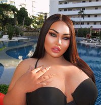 AUGUST CHUBBY LADY BOY - Acompañantes transexual in Phuket Photo 1 of 17