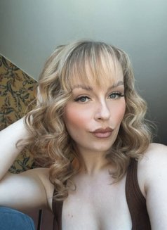 August Taylor - escort in London Photo 4 of 4