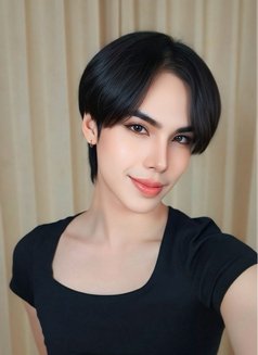 August Th - Male escort in Abu Dhabi Photo 1 of 6