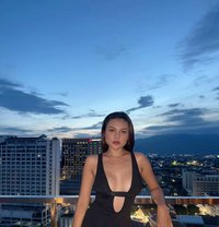 August - puta in Pattaya