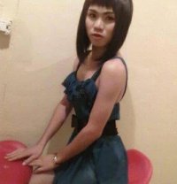 August - Male escort in Muscat