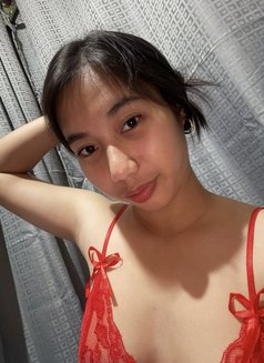 Aulia - escort in Noida Photo 1 of 6