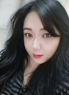 Aum.ladyboy good massage professional - Acompañantes transexual in Muscat Photo 17 of 17