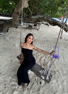 AUMI - masseuse in Bangkok Photo 8 of 8