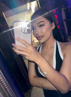 AUMI - masseuse in Phuket Photo 10 of 10