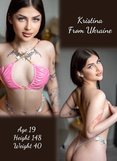 Aura Agency 20+ Models - escort agency in Dubai Photo 18 of 19