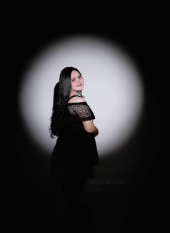Aura Bella - escort in Bali Photo 20 of 24