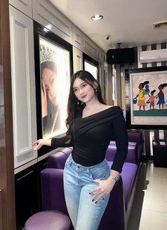Aura - masseuse in Jakarta Photo 6 of 6