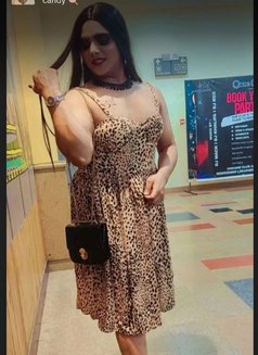 Aura - Transsexual escort in Mumbai Photo 2 of 3