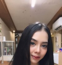 Aura - escort in Bali