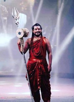 Aurangazeb - Male adult performer in Colombo Photo 1 of 1
