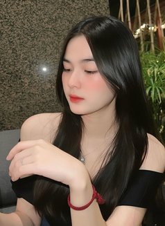 Aurelia - escort in Bali Photo 2 of 5