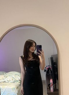 Aurelia - escort in Jakarta Photo 3 of 5
