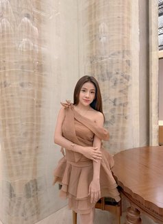 Aurelia Lyly - escort in Jakarta Photo 6 of 7