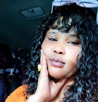 Aurella - escort in Accra